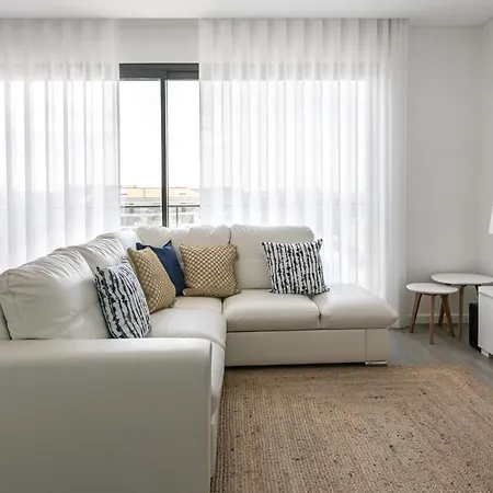 Apartman & Supertubos House